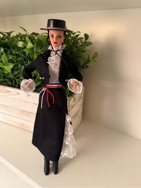 Mattel Chilean Barbie Dolls of World  Collector Edition   No box, No stand.